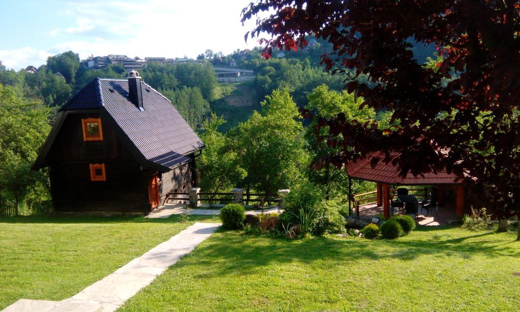 Vacation Home Nana Μόκρα Γκόρα Εξωτερικό φωτογραφία