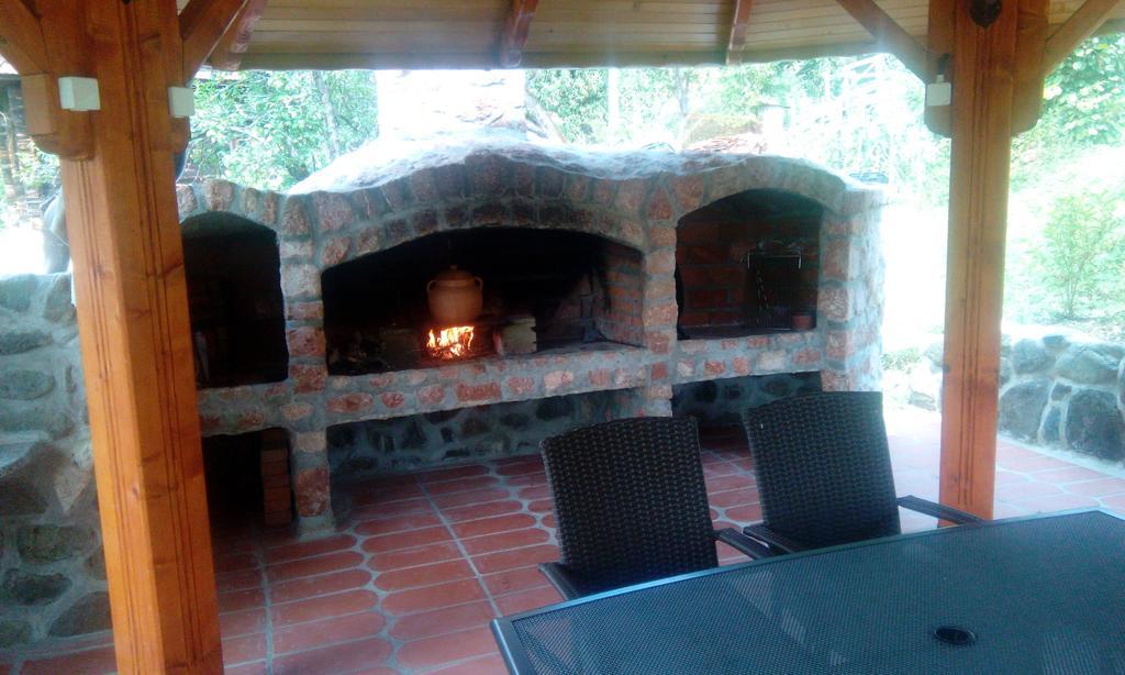 Vacation Home Nana Μόκρα Γκόρα Εξωτερικό φωτογραφία